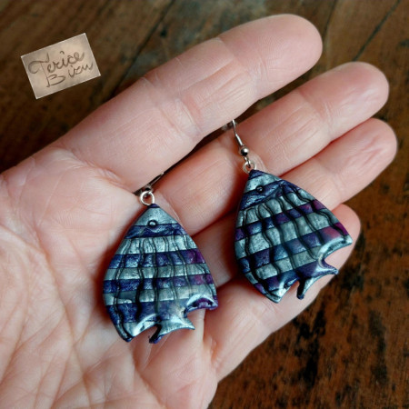 7/26 Náušnice na afroháčku 3x3,5cm (anti-allergic earrings) 150,- Kč